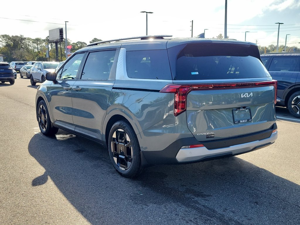New 2027 Iceberg Green Kia EX image 4