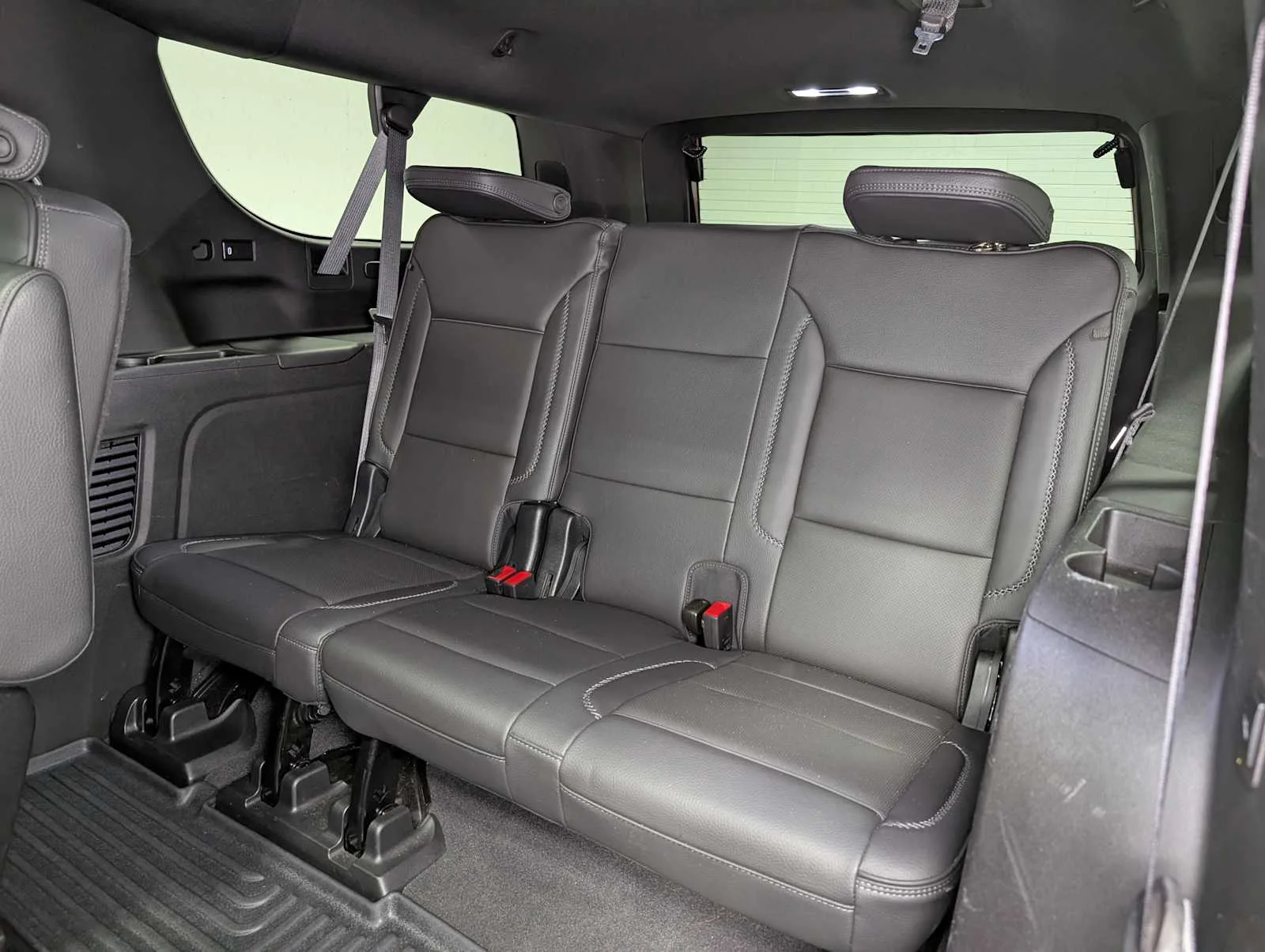 Used 2023 ONYX BLACK GMC Denali image 18