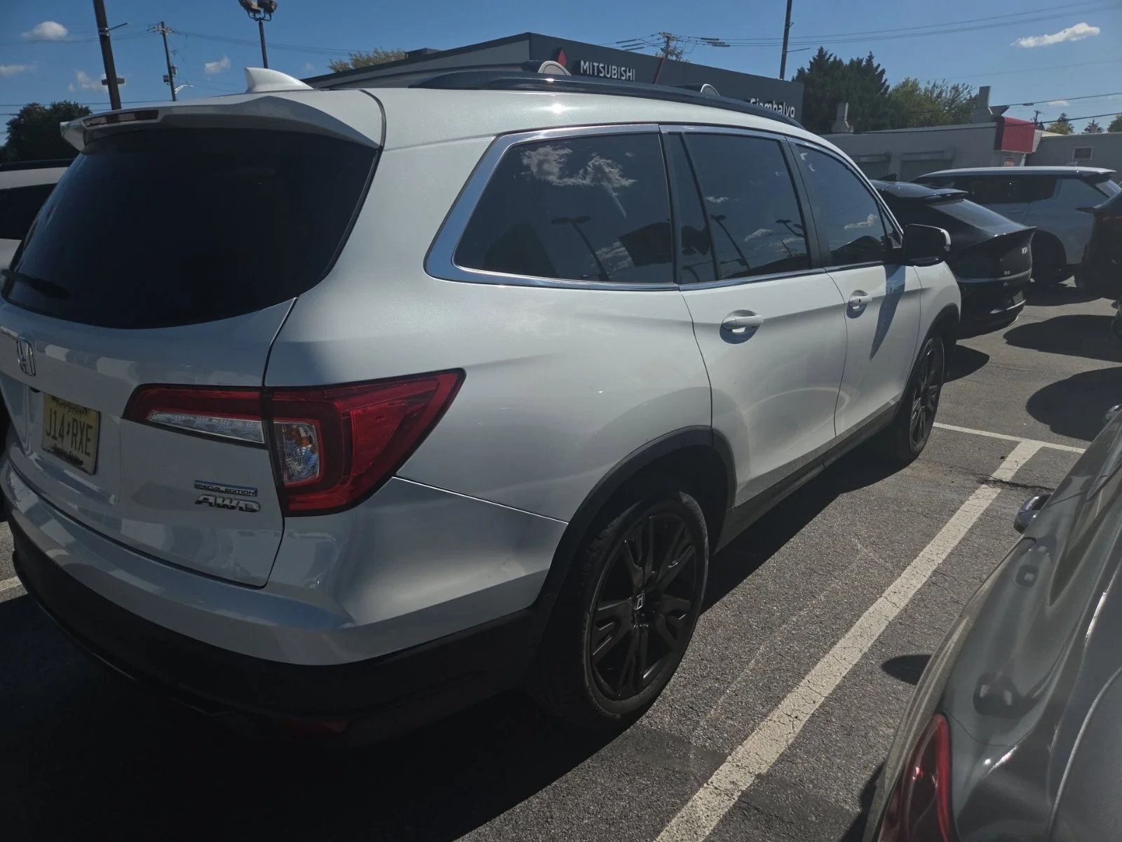 Used 2021 White Honda Special Edition image 3