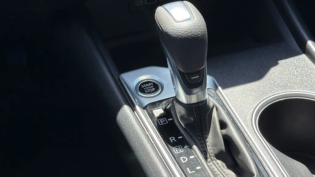 Used 2022 Gray Nissan 2.5 SV image 25