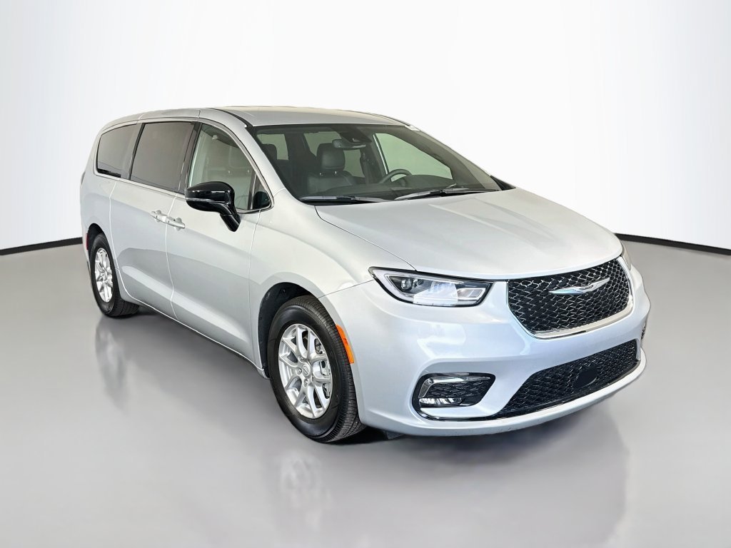 2026 Chrysler Pacifica