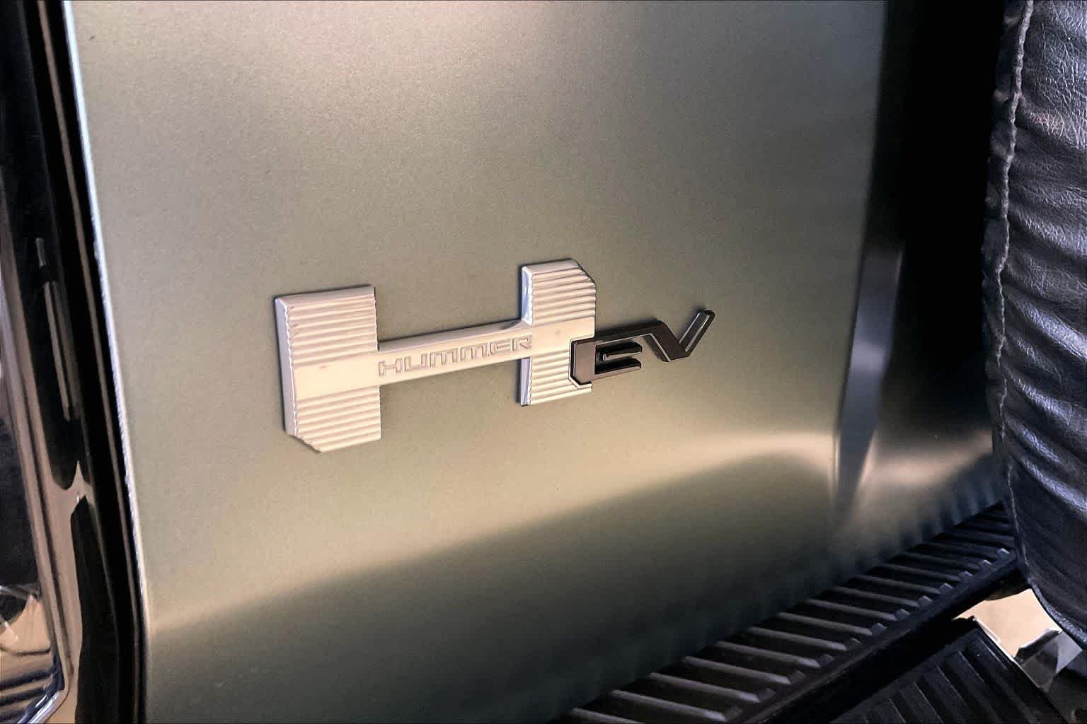 Used 2024 Moonshot Green Matte GMC 3X image 31