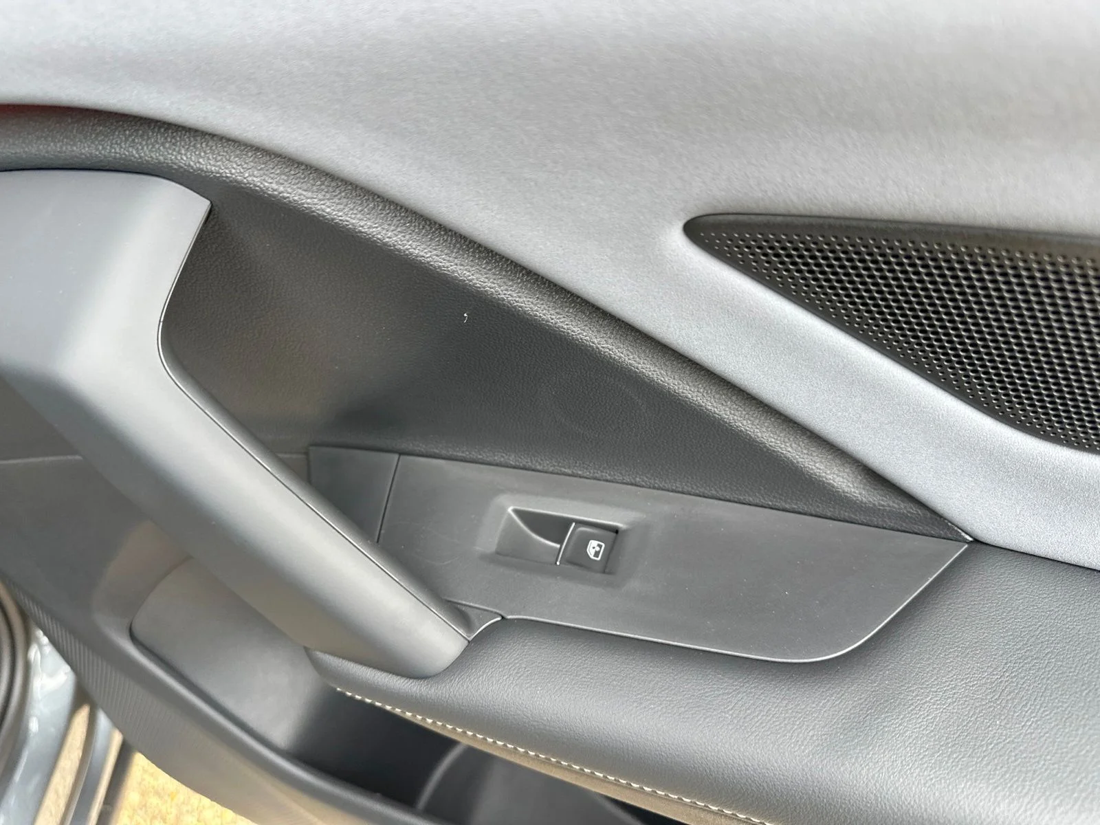 New 2026 Gray Volkswagen 2.0T SE R-Line Black image 35