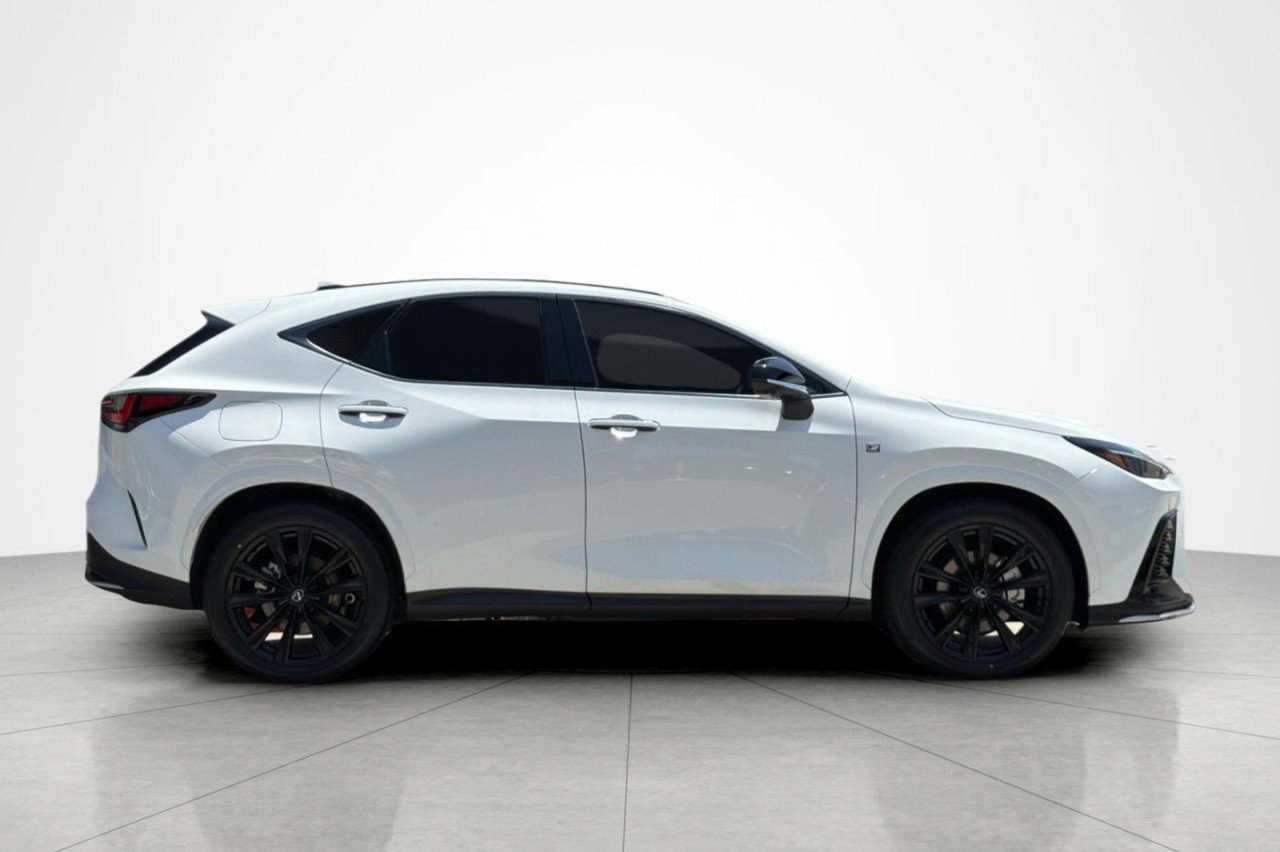 Used 2024 Ultra White Lexus NX 450h+ F SPORT Handling image 6