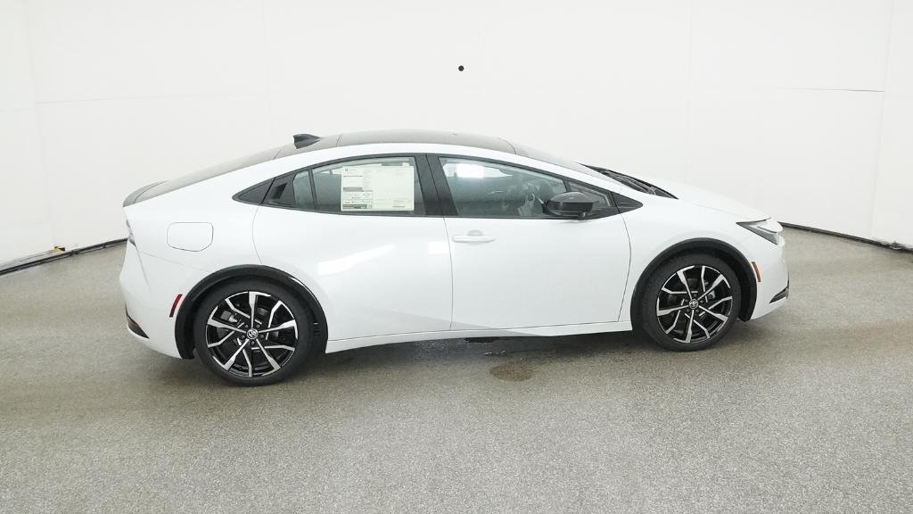 New 2026 Wind Chill Pearl Toyota XSE Premium image 78