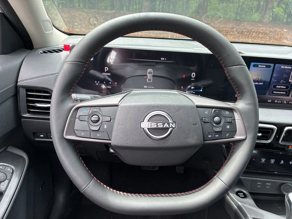 New 2026 Aspen White TriCoat / Super Black Two-tone Nissan SR image 21