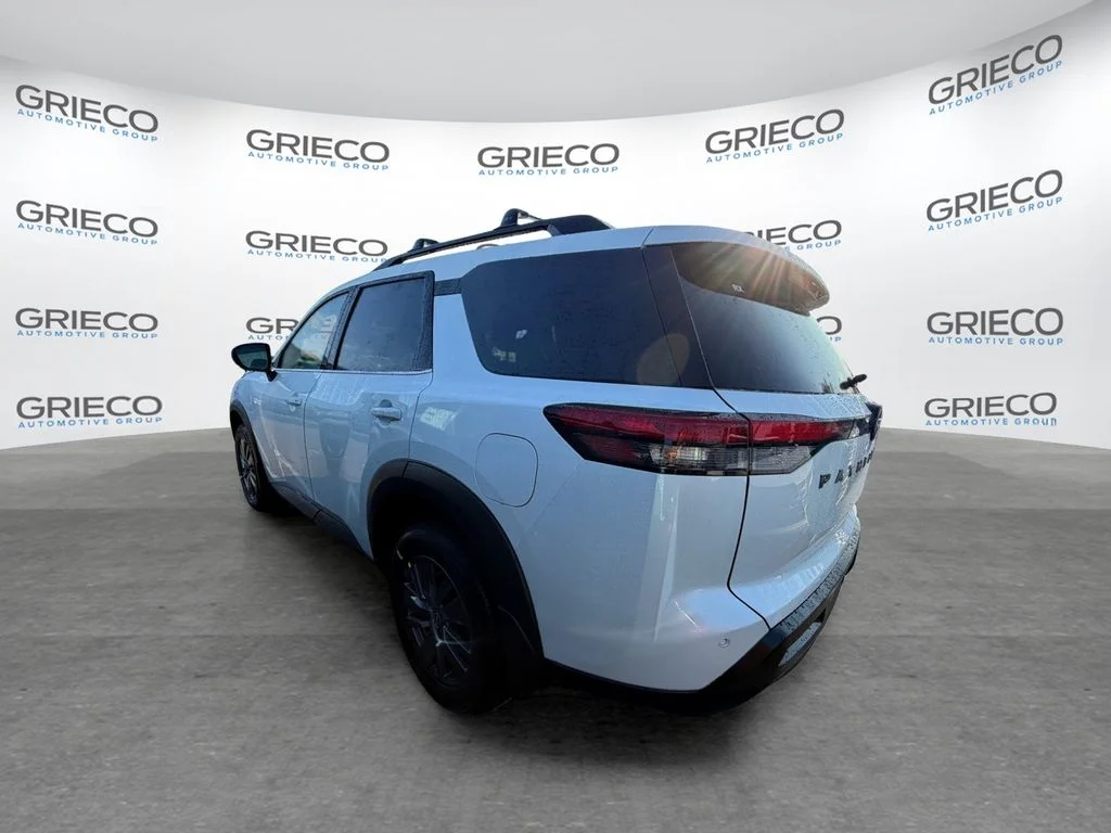 New 2026 Everest White Pearl TriCoat Nissan SL image 5