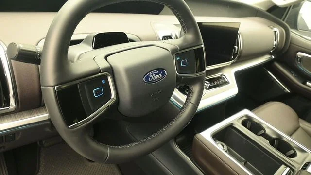 New 2026 Stone Blue Metallic Ford MAX Platinum® image 16