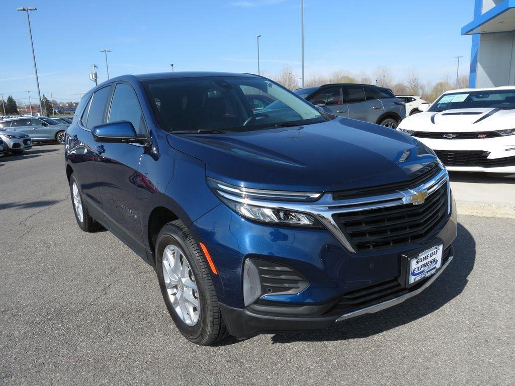 Used 2023 Blue Chevrolet LT image 2