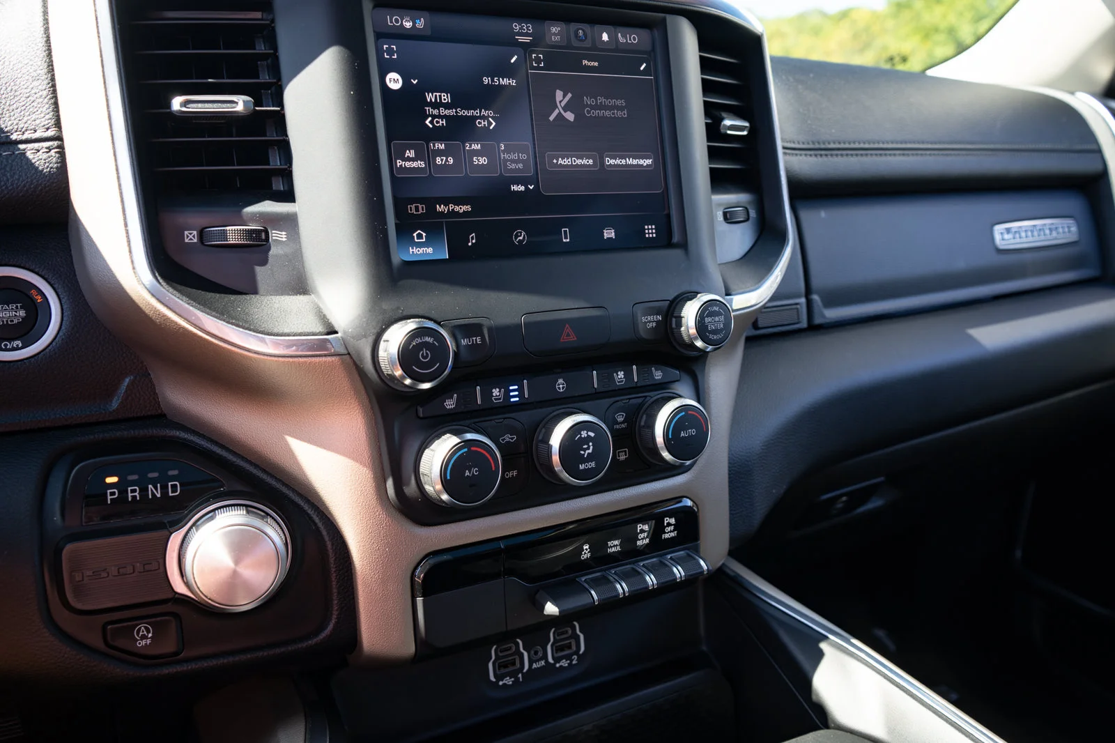 Used 2022 Black Ram Laramie image 26