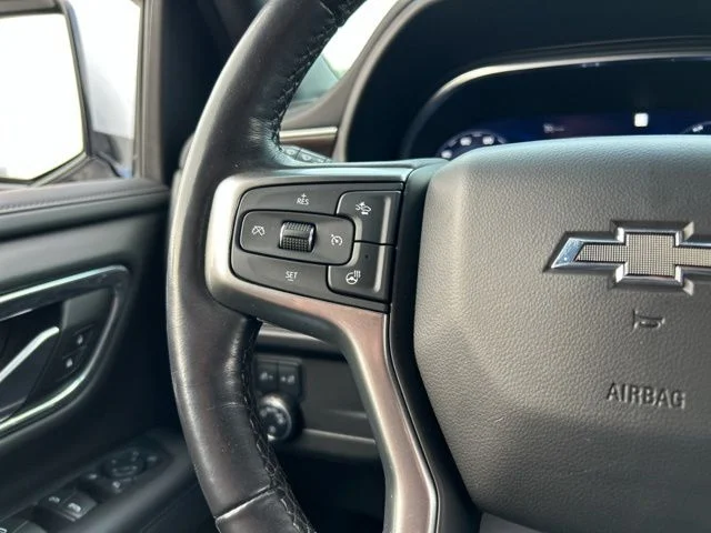 Used 2022 Summit White Chevrolet Z71 image 46