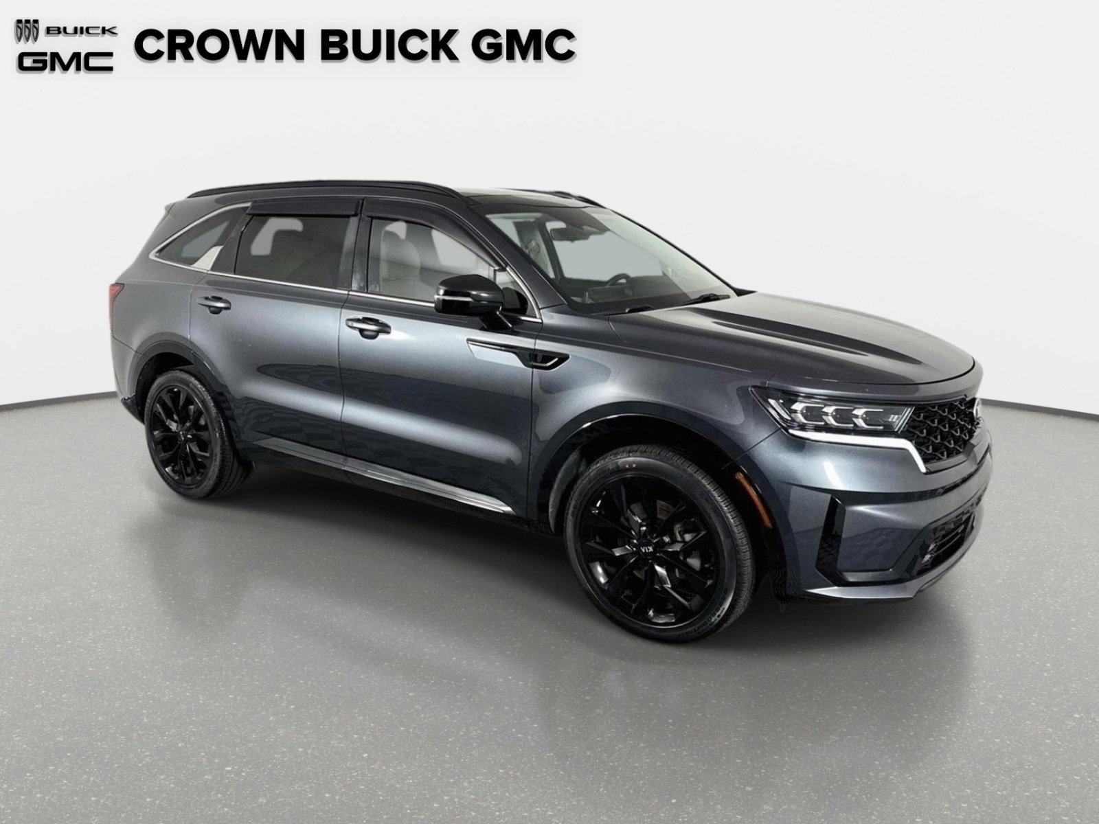 Used 2021 Gravity Gray Kia SX image 3