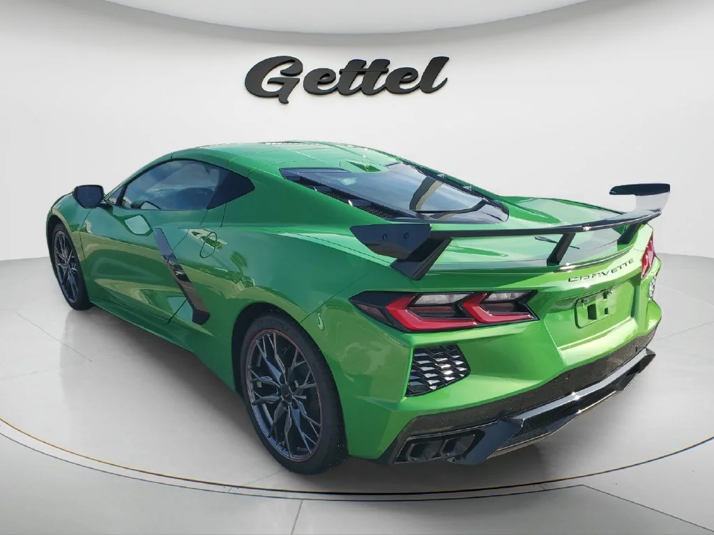 Used 2026 Roswell Green Metallic Chevrolet 1LT image 5