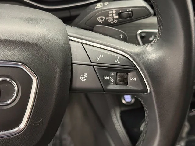 Used 2024  Audi 45 S line Premium Plus image 13