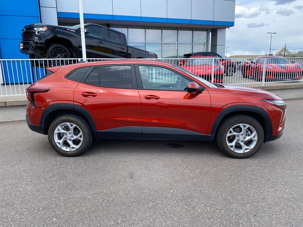 Used 2024 Cayenne Orange Metallic Chevrolet LS image 6