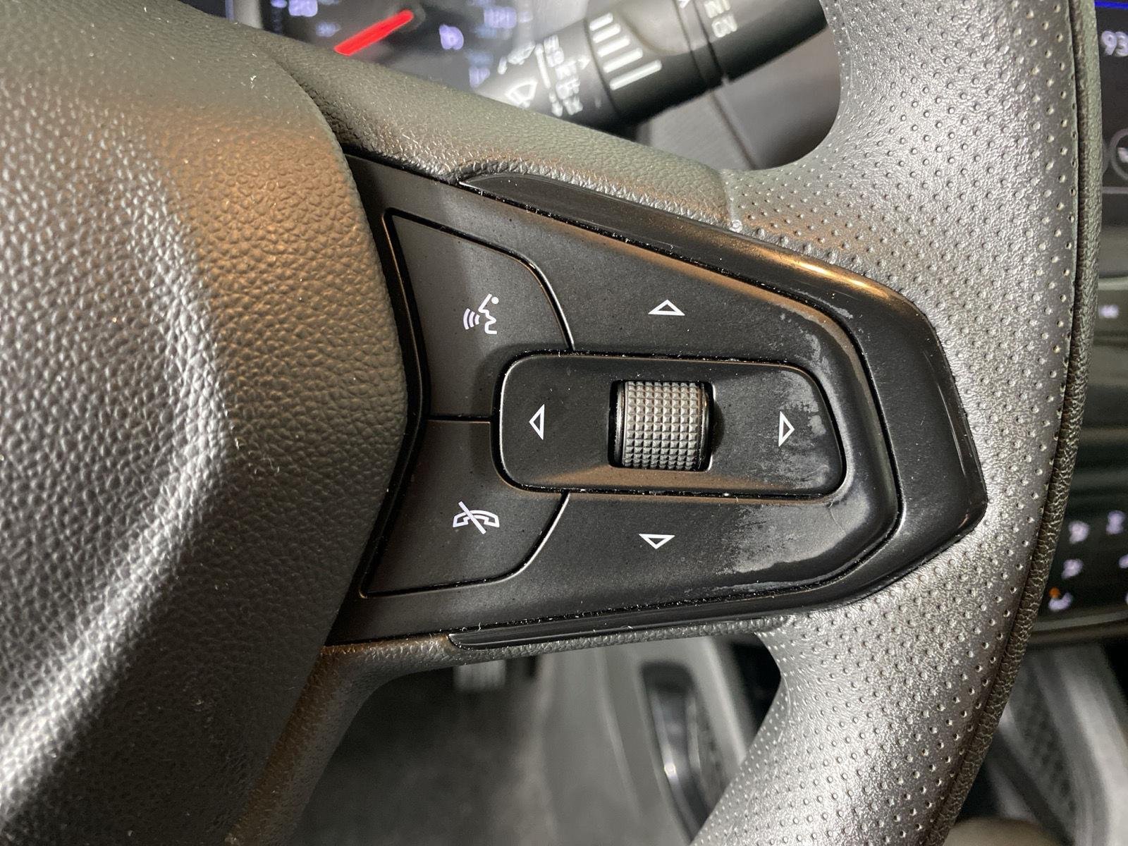 Used 2023 Sterling Gray Metallic Chevrolet LT image 15