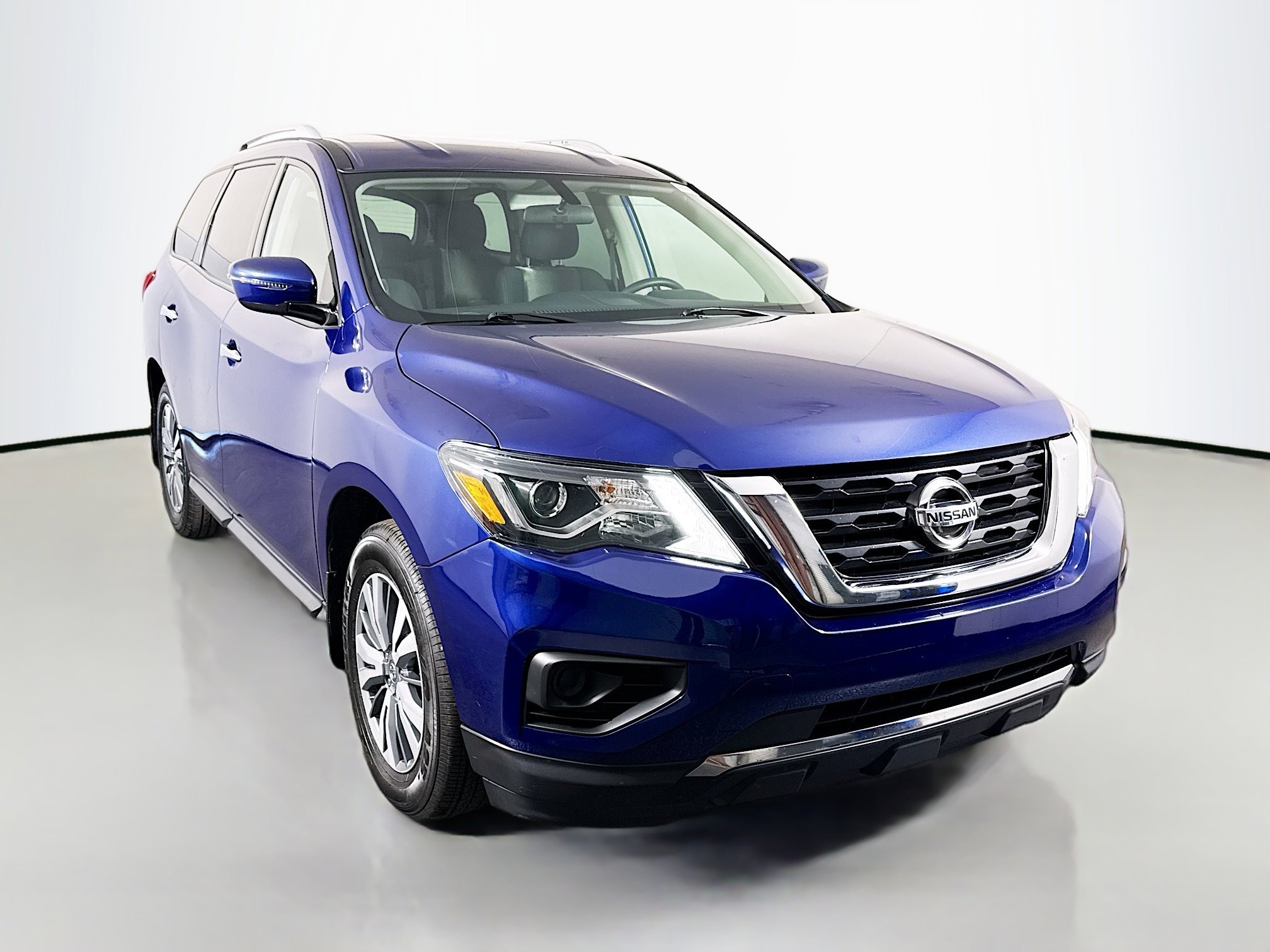 2020 Nissan Pathfinder S