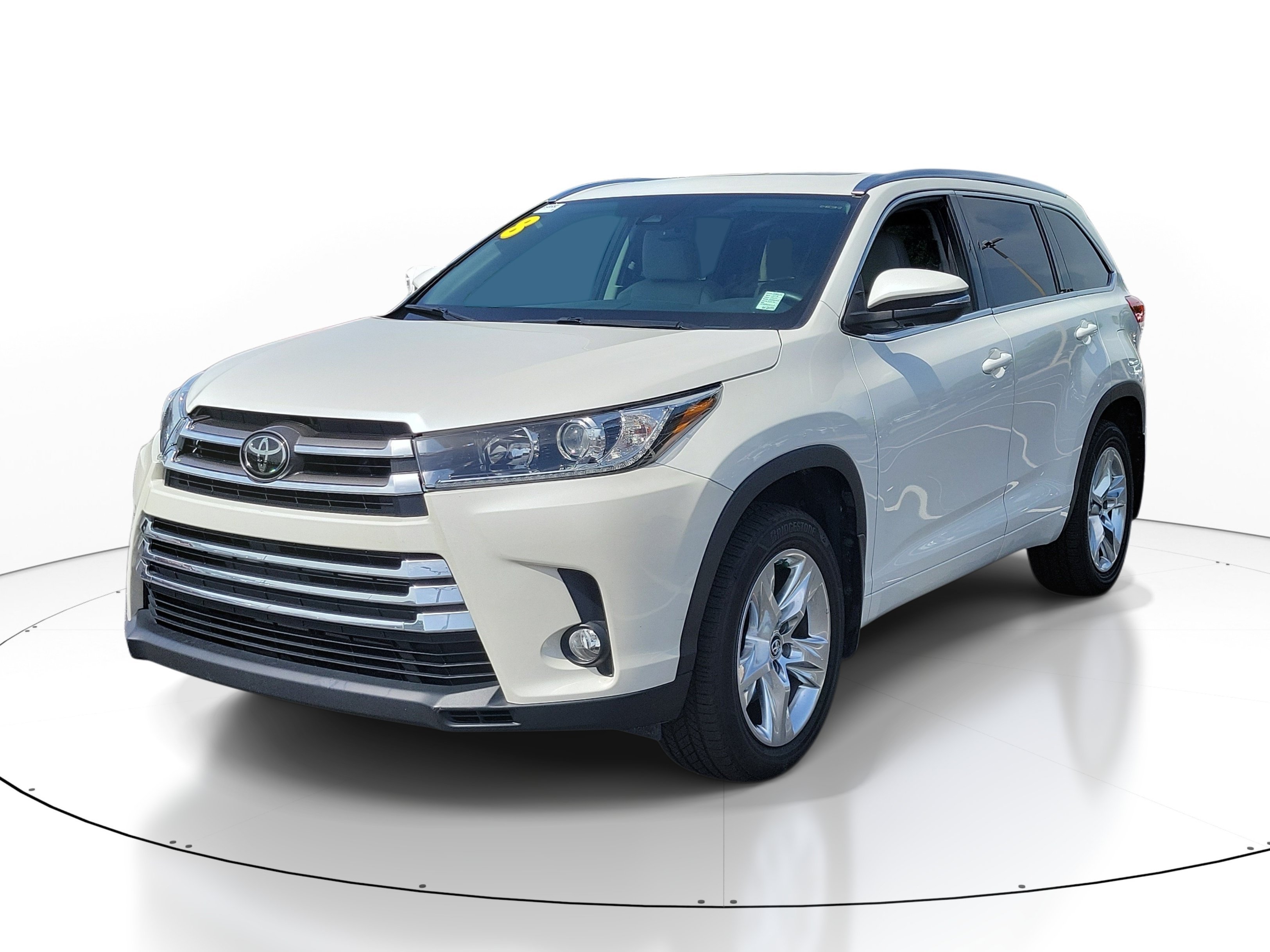 Used 2018 Blizzard Pearl Toyota Limited image 2