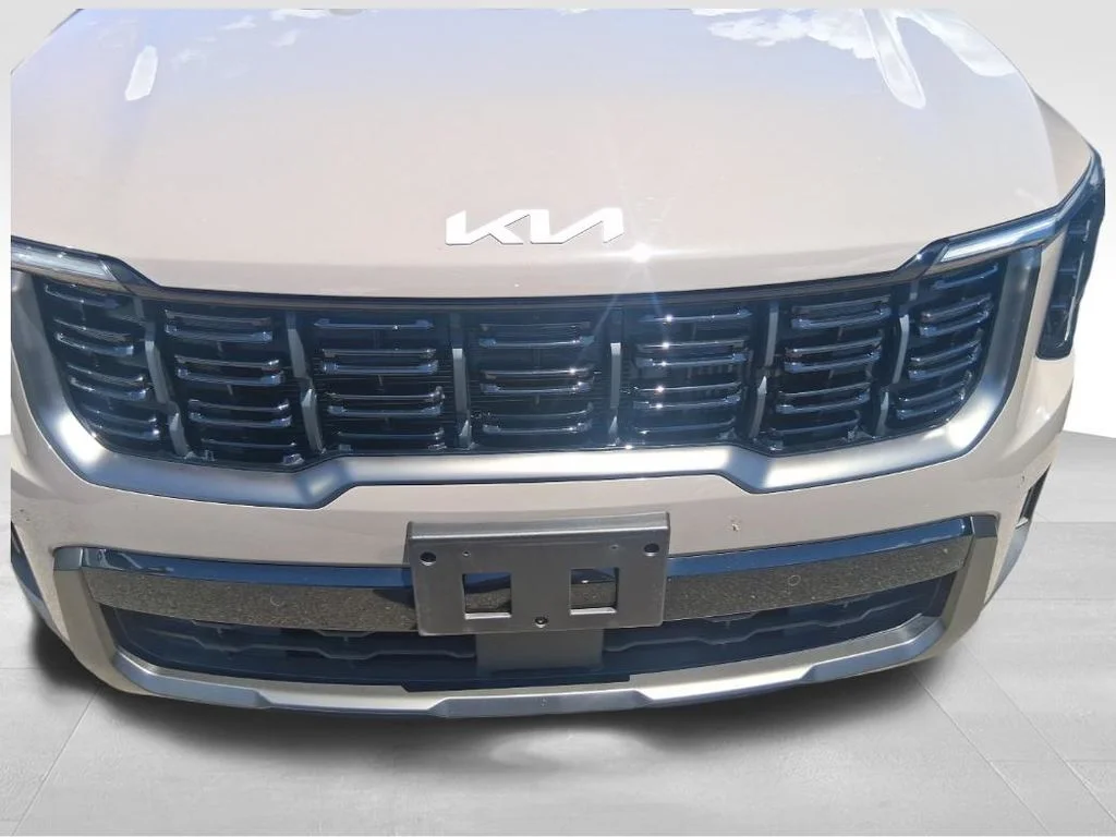 Used 2024 Brown Kia X-Line EX image 17