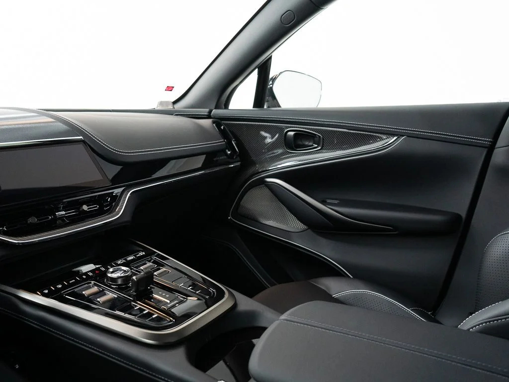 New 2026 Q Satin Aluminite Silver Aston Martin S image 29