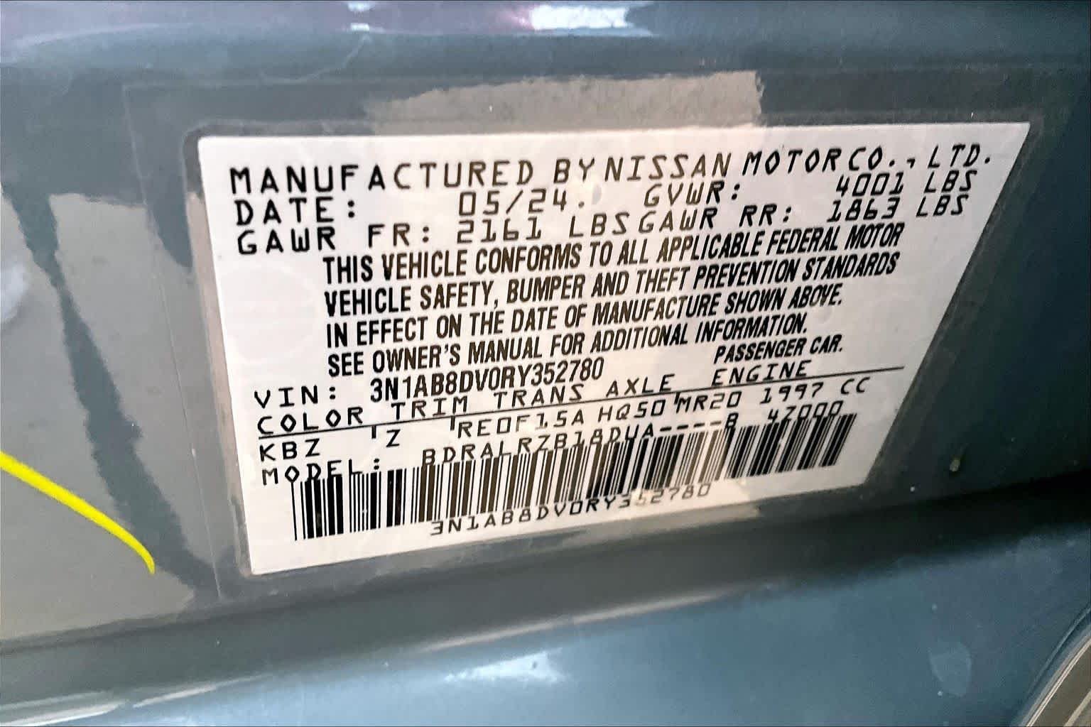 Used 2024 Atlantic Gray Metallic Nissan SR image 34
