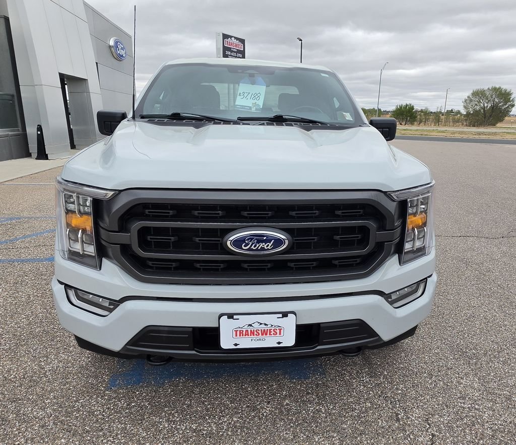 Used 2023 Avalanche Ford XLT image 4