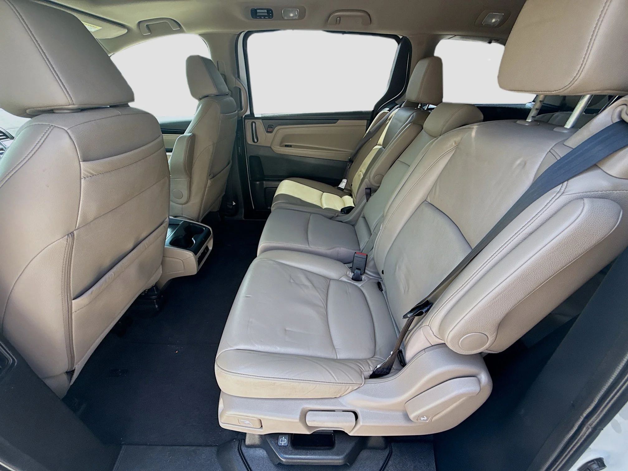 2023 Honda Odyssey Touring - Photo 24