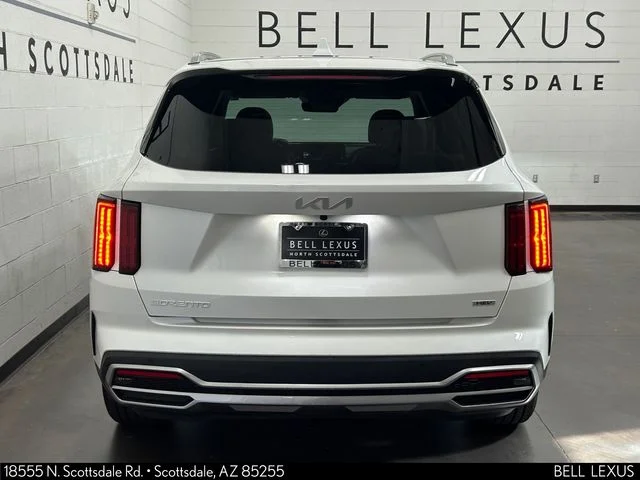 Used 2023 White Kia SX Prestige image 6