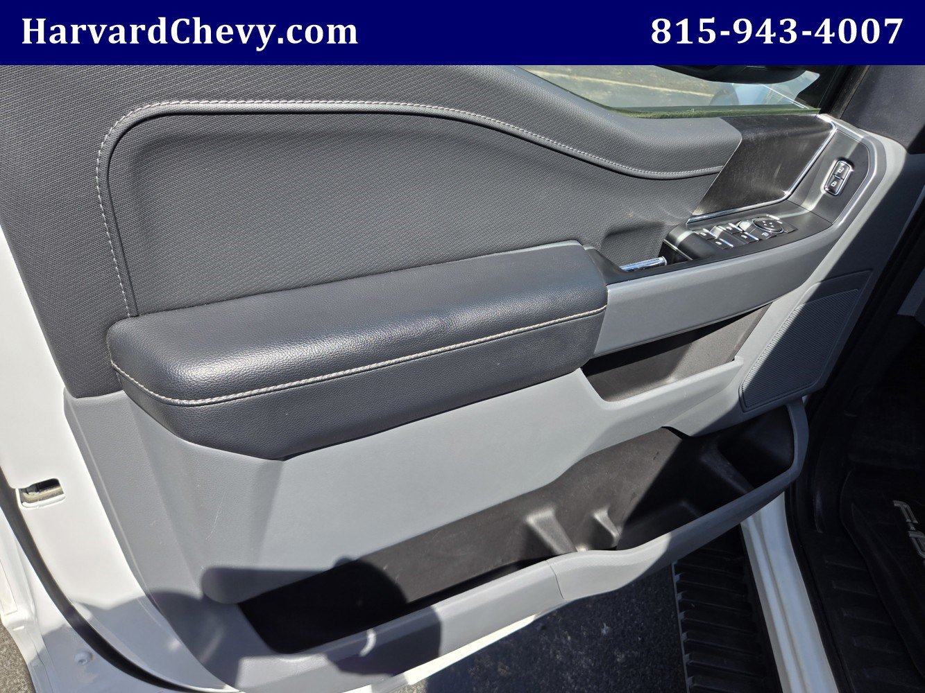 Used 2022 White Ford XL image 31
