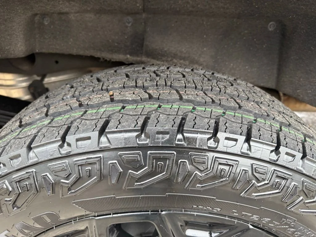 Used 2025 Black Chevrolet High Country image 40