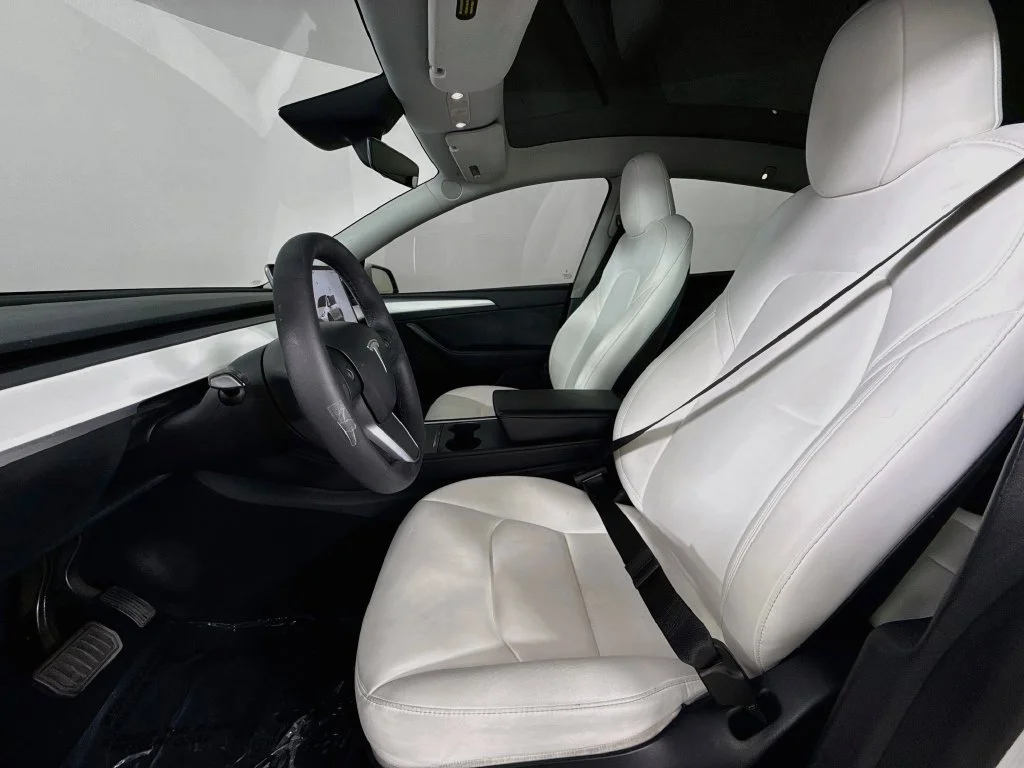 Used 2023 White Tesla Long Range image 21