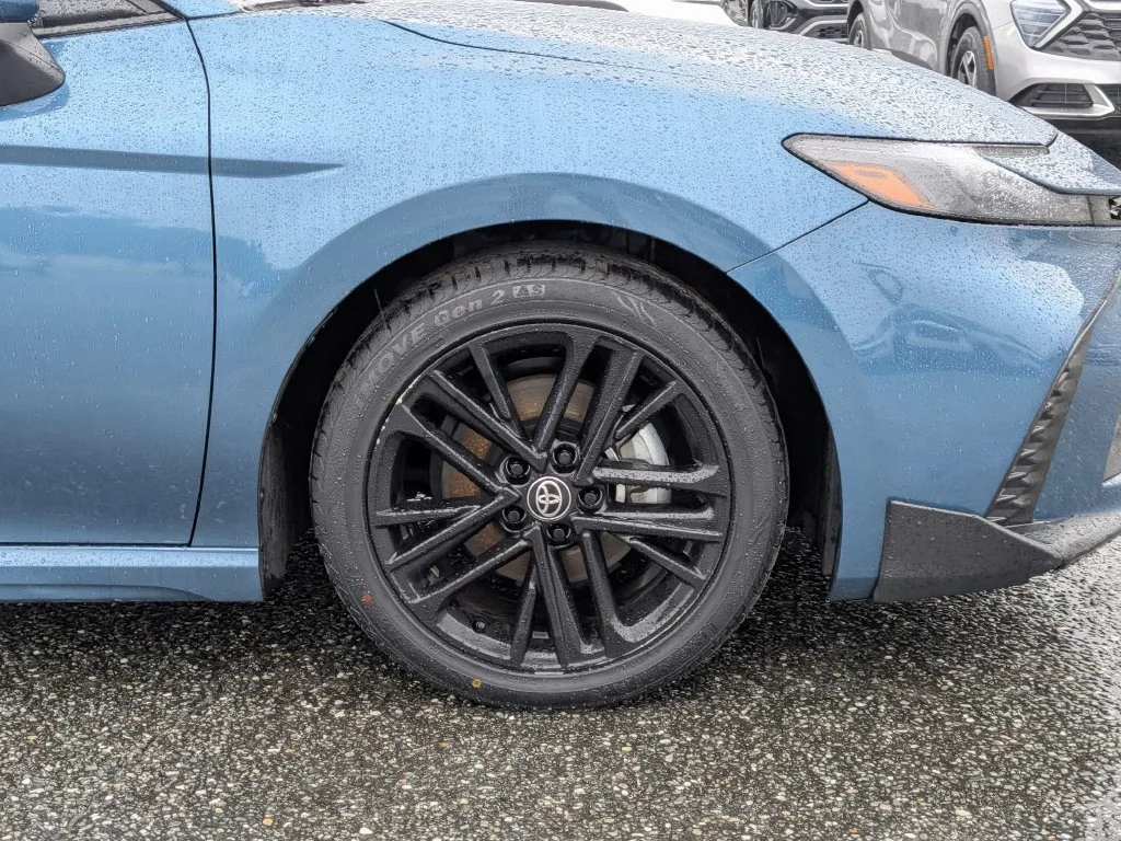 Certified Used 2025 Ocean Toyota SE image 11