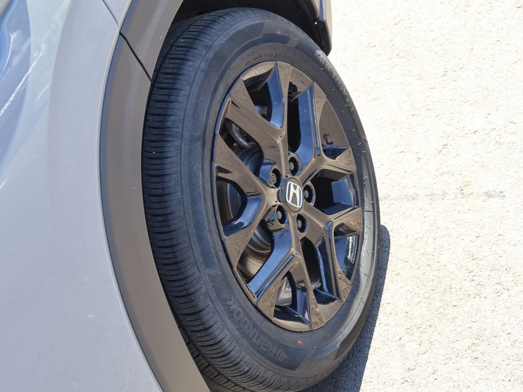 Used 2024  Honda Sport image 32