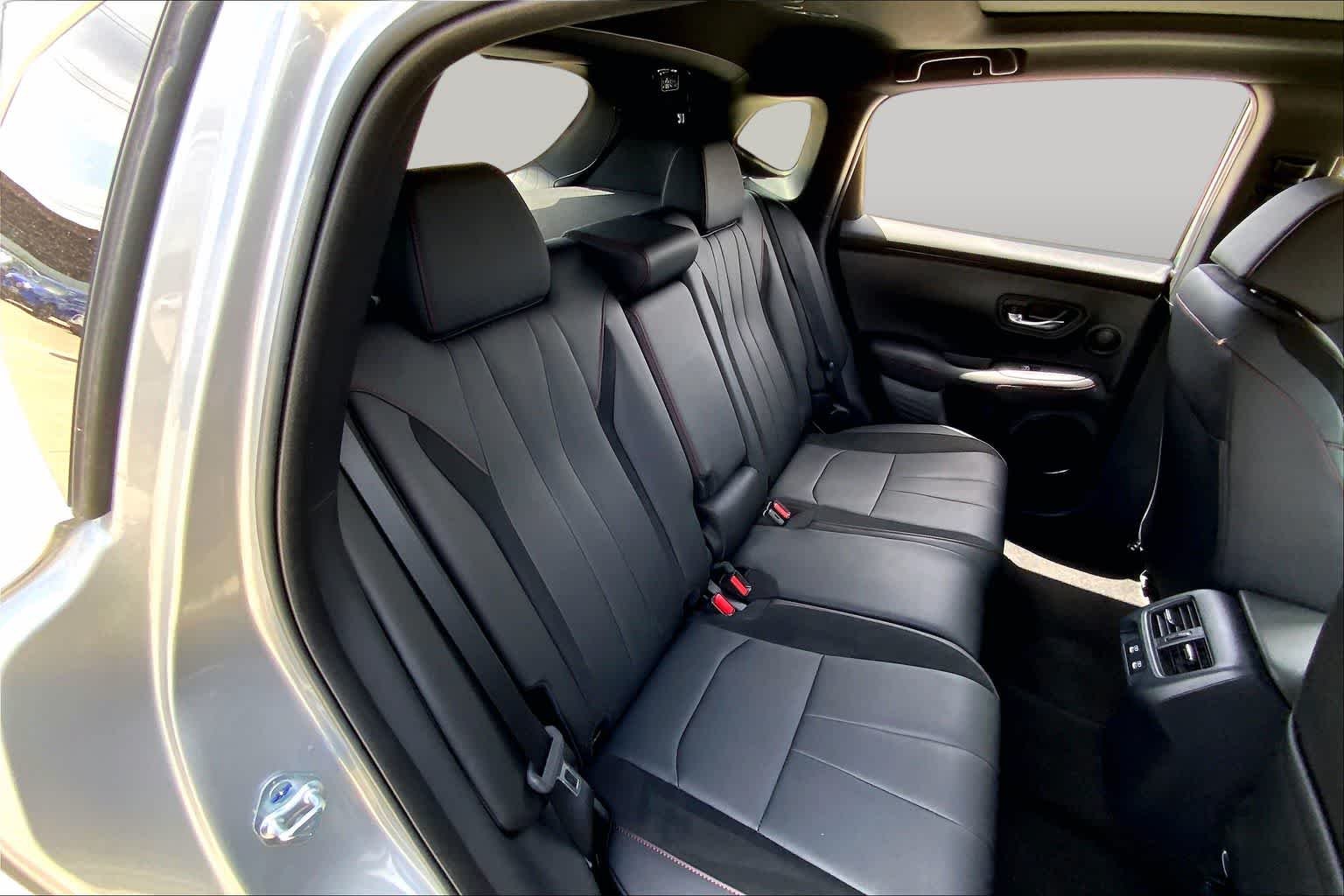 2025 Acura ADX A-Spec Package - Photo 19
