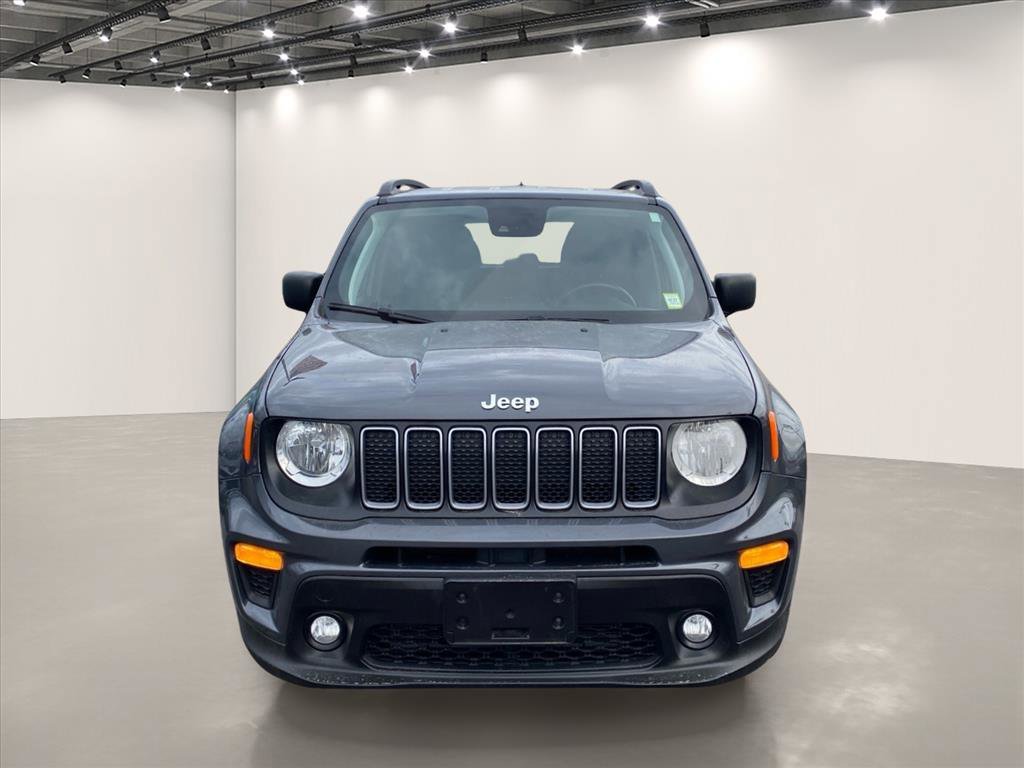 Certified Used 2023 Graphite Gray Jeep Latitude image 2