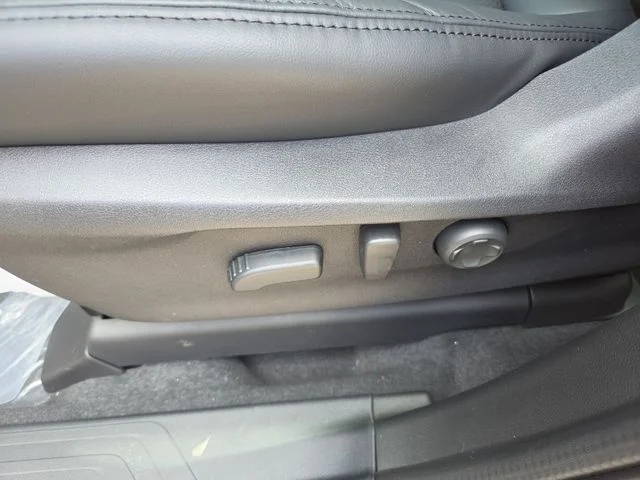 New 2026 AUTUMN GREEN METALLIC Subaru Onyx Edition Touring 7-Passenger image 12