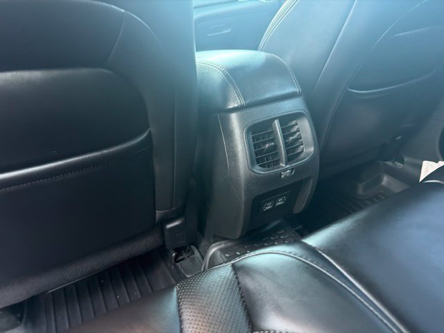 Used 2021 Gray Jeep Latitude Lux image 14