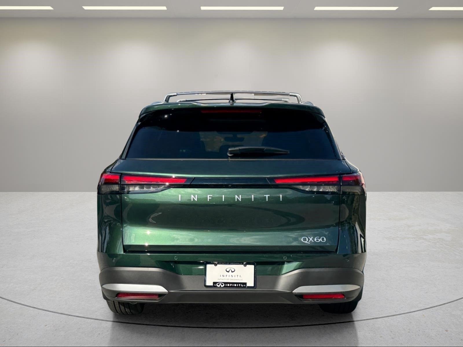 New 2027 DEEP EMERALD INFINITI Luxe FWD image 4