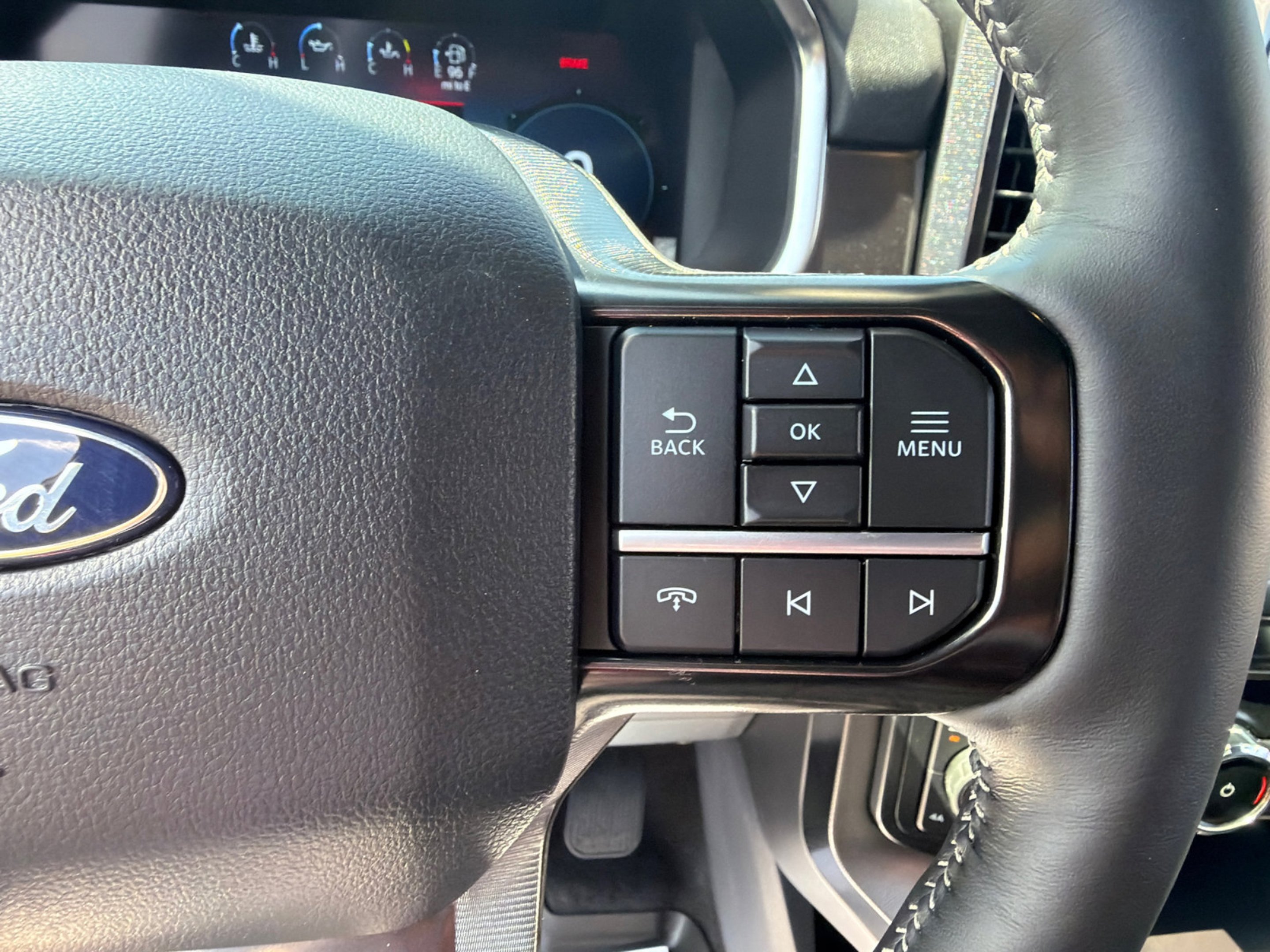 New 2026 Agate Black Metallic Ford Platinum® image 20