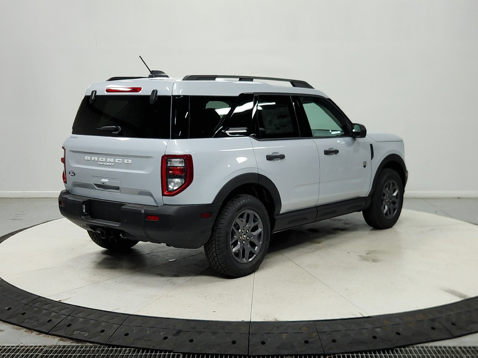New 2026 Space White Metallic Ford Big Bend® image 8