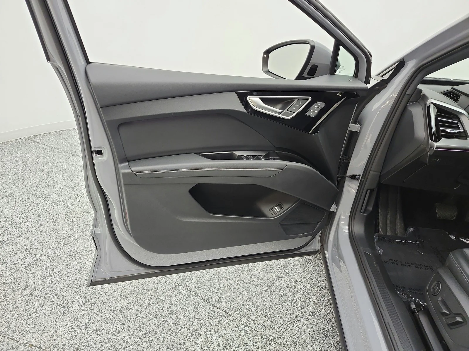 Used 2023 Pebble Gray Audi Premium Plus 50 quattro image 14