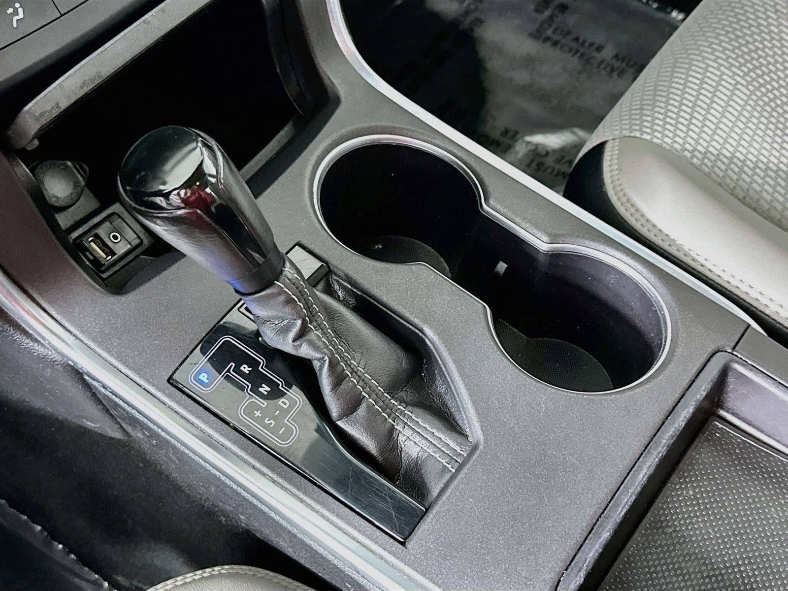 Used 2016 Celestial Silver Metallic Toyota SE image 16