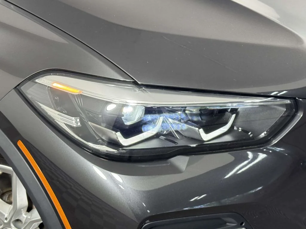 Certified Used 2022 Gray BMW xDrive40i image 15