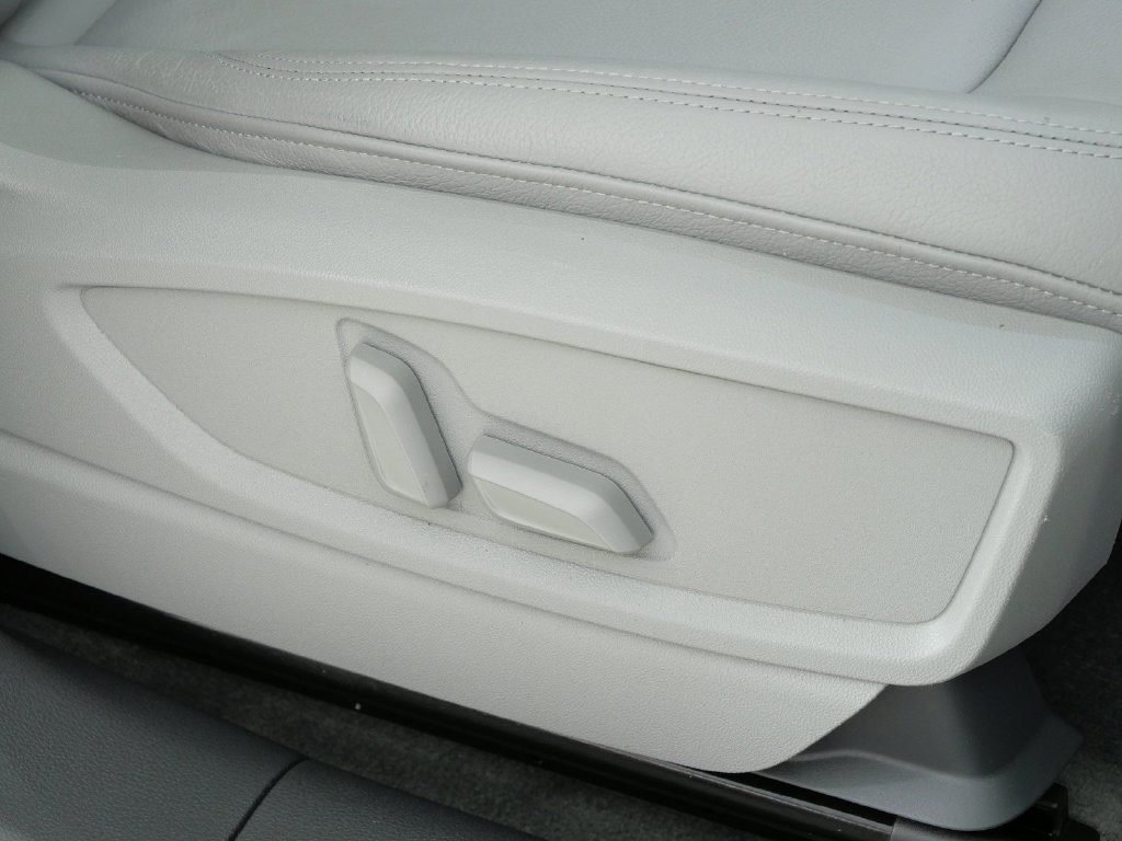 Used 2020 Blue Audi 45 Premium Plus image 22