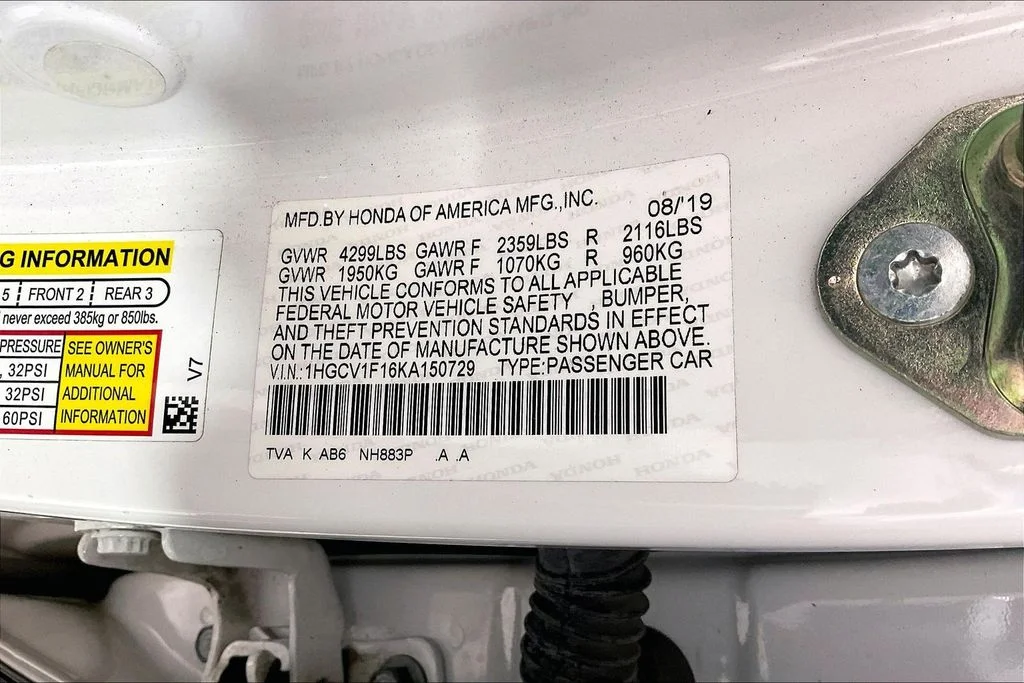 Used 2019  Honda LX image 32