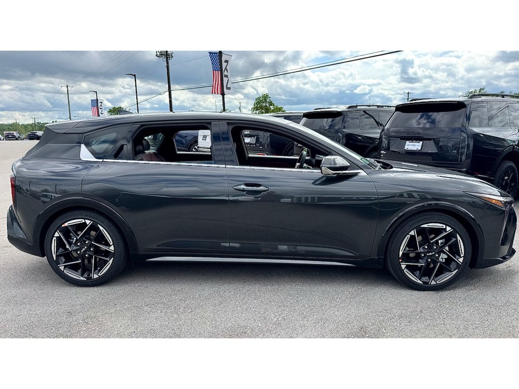 New 2026 Interstellar Gray Kia GT-Line image 3