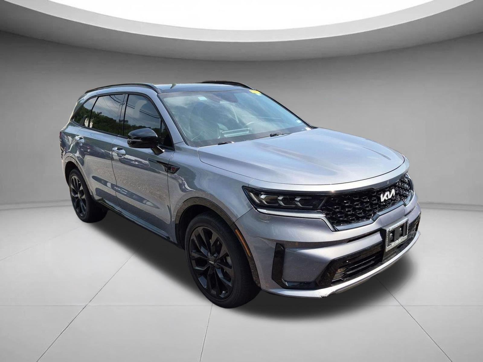 Used 2023 GRAVITY GRAY KIA  image 3
