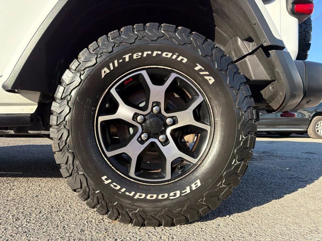 Used 2021 White Jeep Unlimited Rubicon image 7