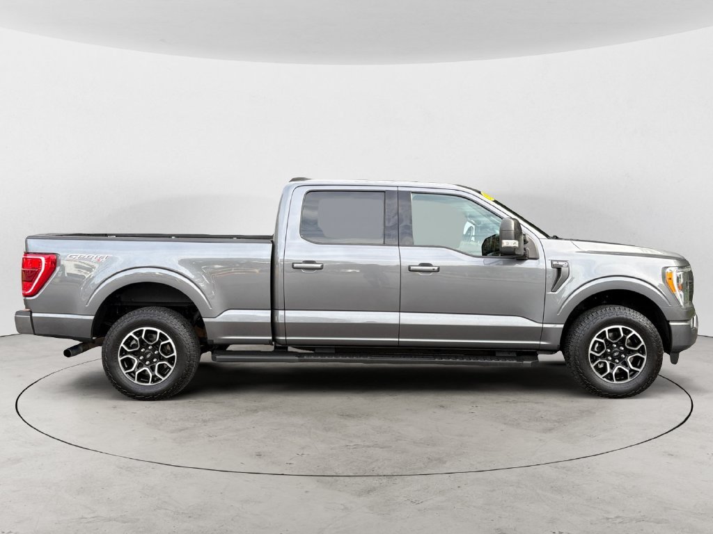 Used 2021 Gray Ford XLT image 4