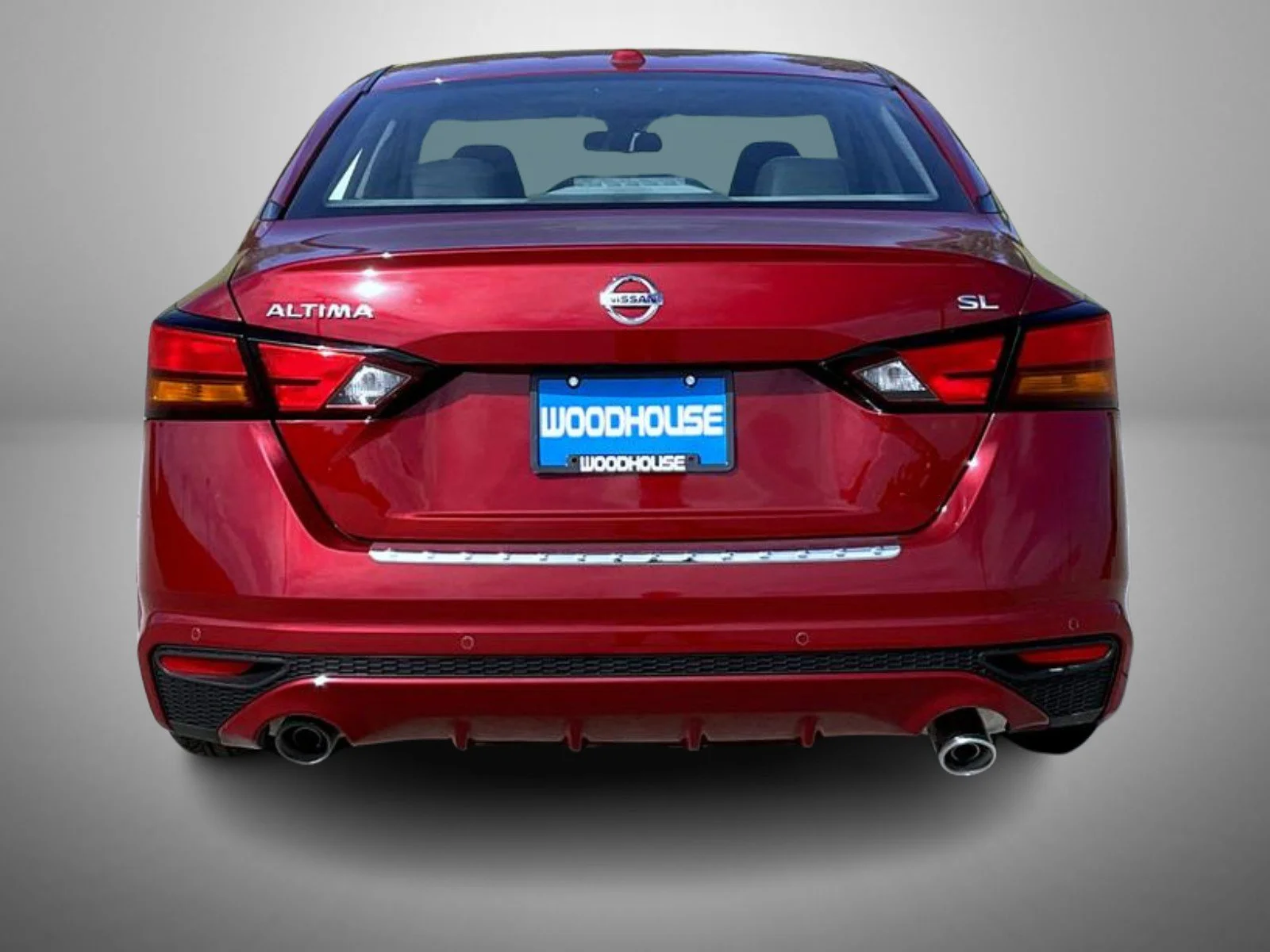 Used 2022 Red Nissan 2.5 SL image 6